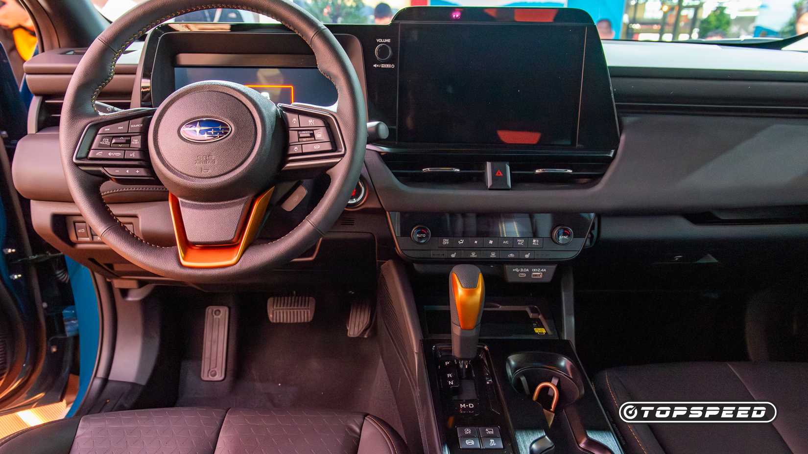 2026 Subaru Outback Wilderness interior frontal estreia em Nova York-1