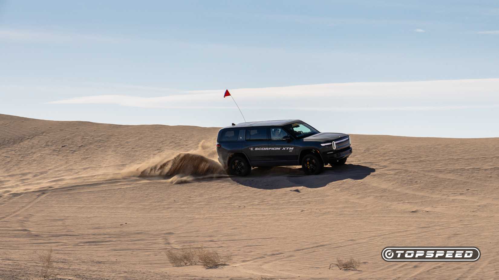 I Tested The Ford Bronco And Rivian R1S Off-Road In The Desert With ...