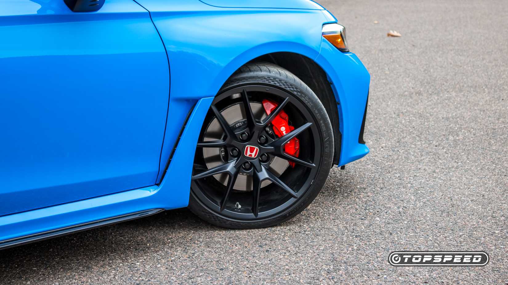 Red Brake Type R Brembo Brakes Pop With Style And Power