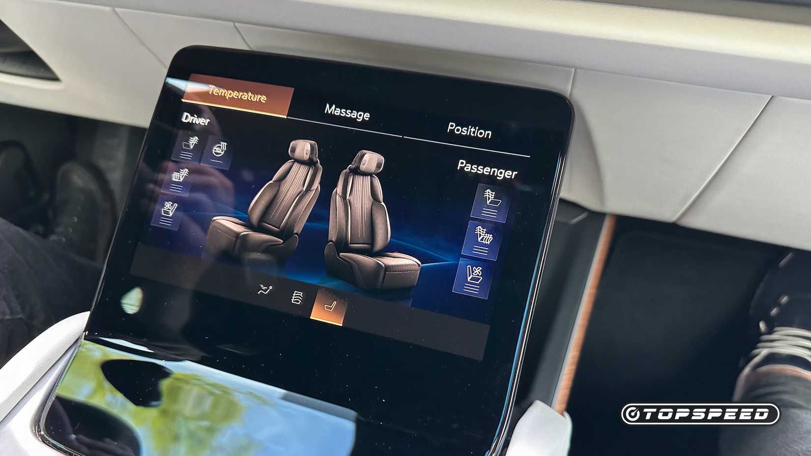 2026-Cadillac-Vistiq-IMG_9210