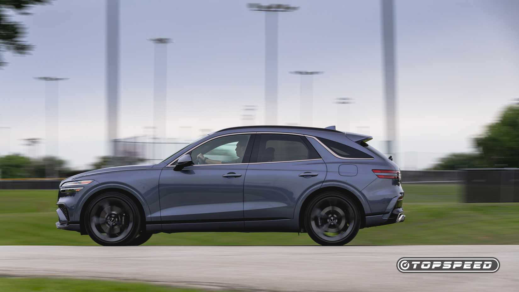 2026 Genesis GV70 3.5T Sport Prestige AWD - In Motion (18)