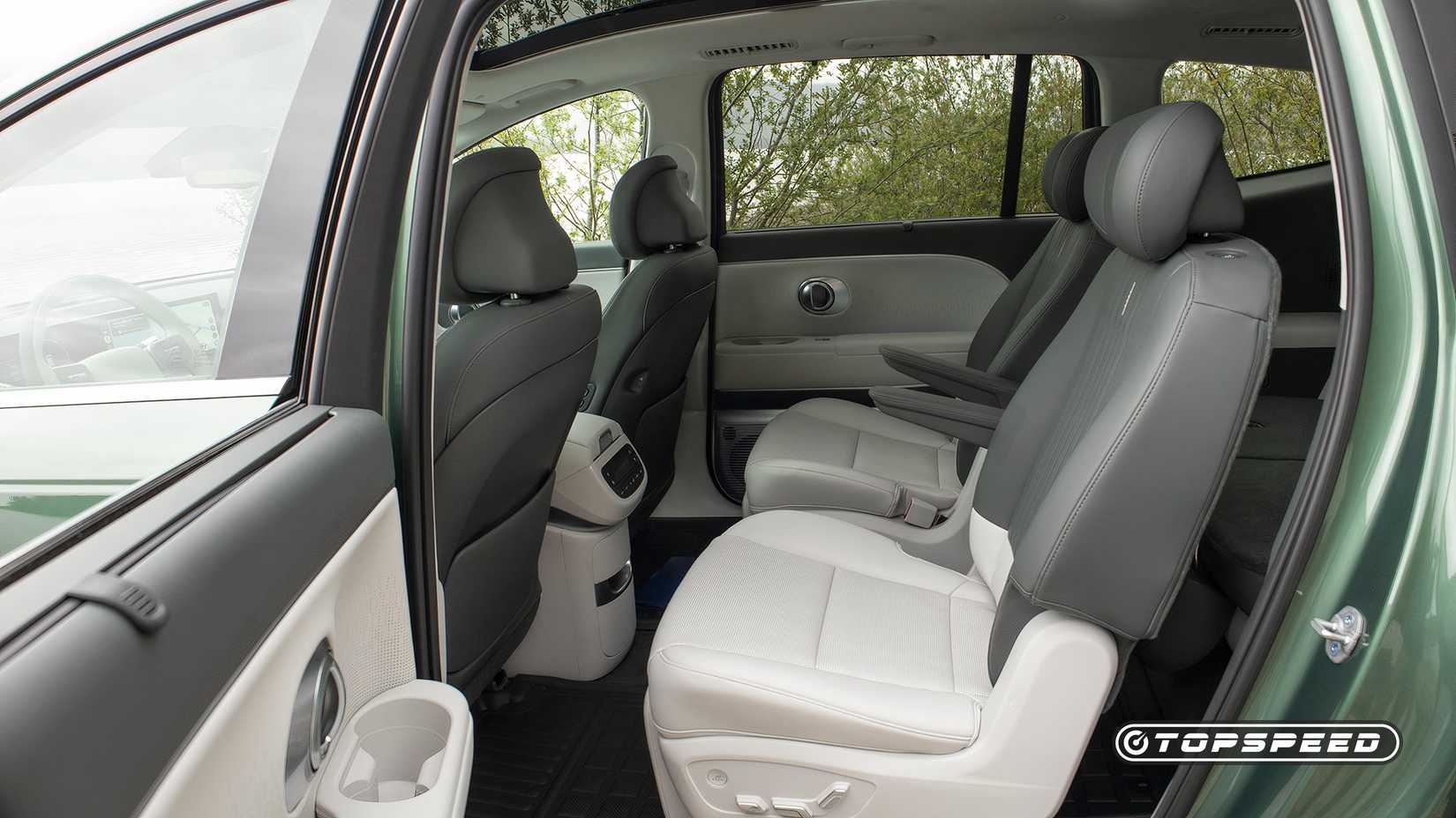 2026 Hyundai Ioniq 9 segunda fila 1 TopSpeed