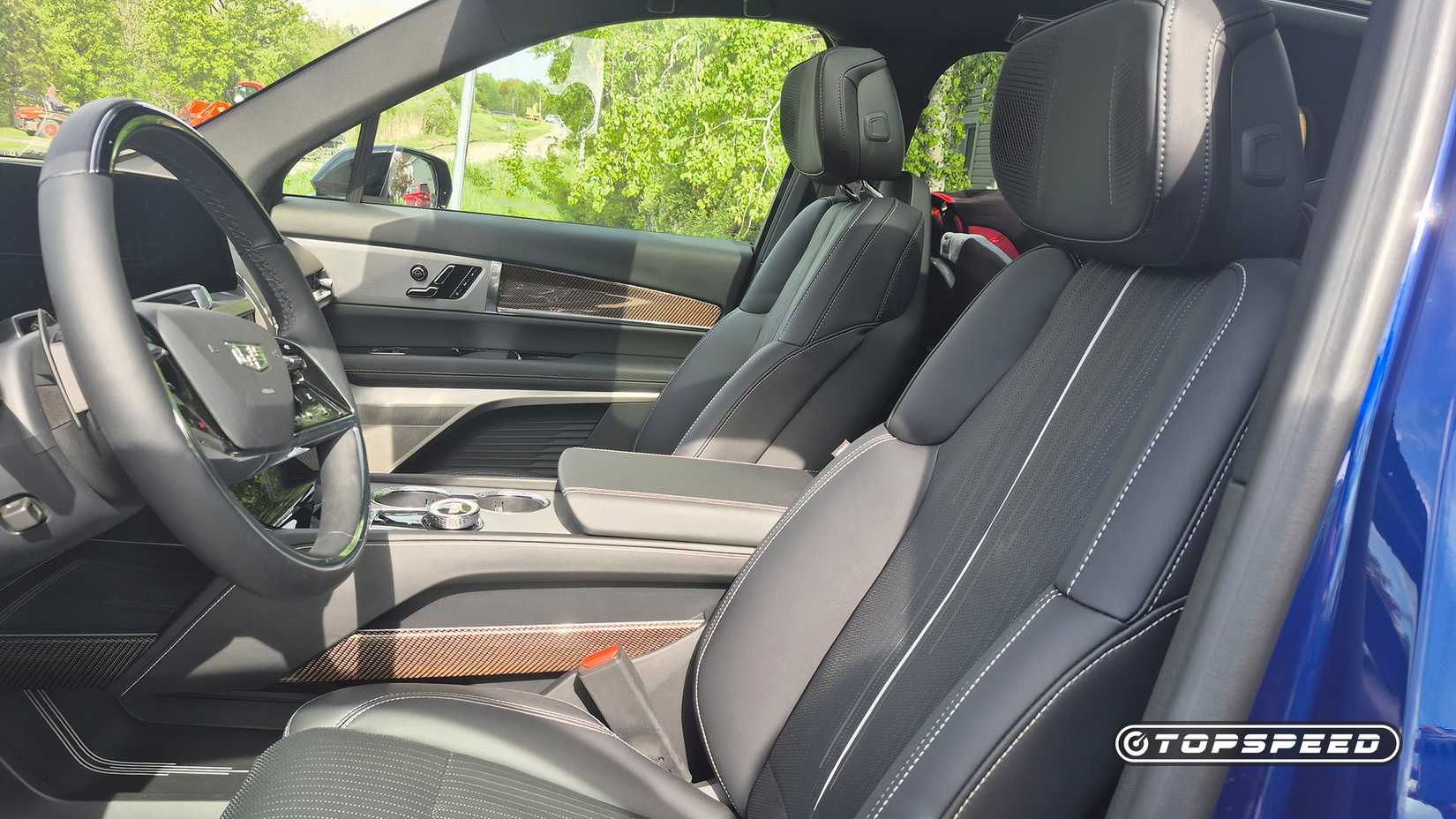 2025 Cadillac Vistiq Top Speed 7