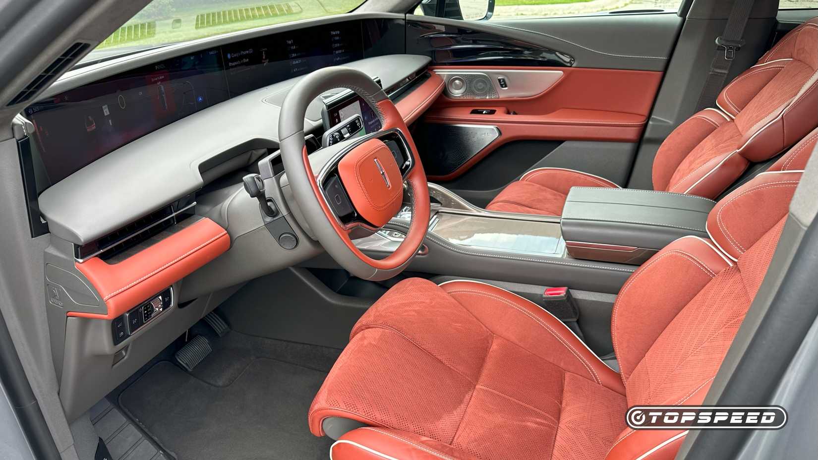 2025 Lincoln Nautilus Black Label AWD -- Interior