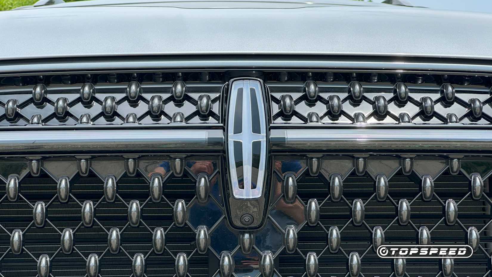 2025 Lincoln Nautilus Black Label AWD -- Lincoln Logo