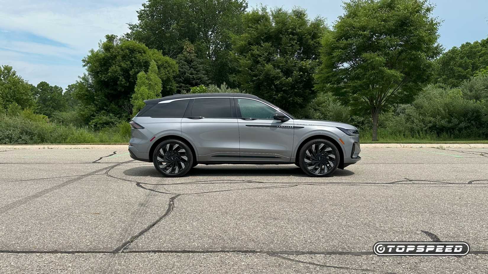 2025 Lincoln Nautilus Black Label AWD -- Profile
