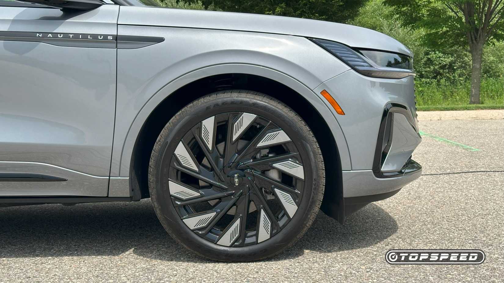 2025 Lincoln Nautilus Black Label AWD -- Wheel
