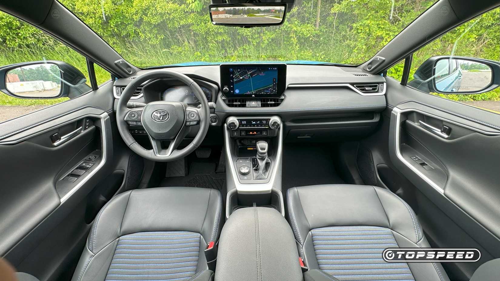 2025 Toyota RAV4 XSE Painel de tração integral 04