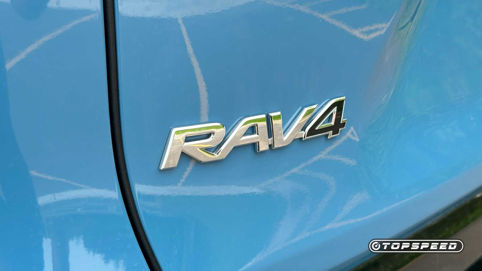 Emblema RAV4 com tração nas quatro rodas 2025 Toyota RAV4 XSE