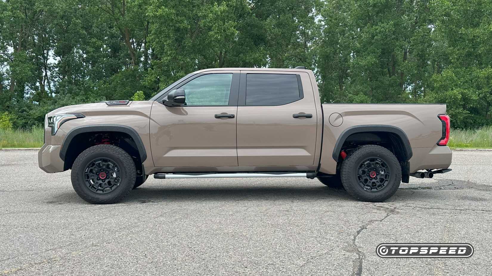 2025 Toyota Tundra TRD Pro i-Force Max Perfil 02
