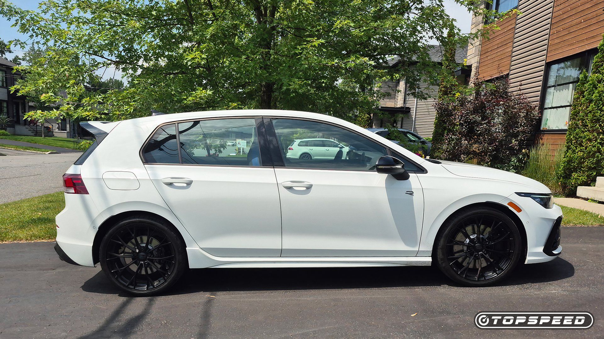 Hot Take: The 2025 Volkswagen Golf R Finally Has The Exhaust Note It ...