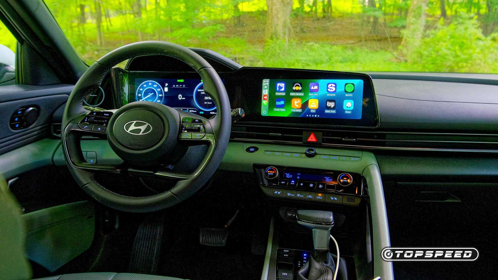 2025 Hyundai Elantra 16
