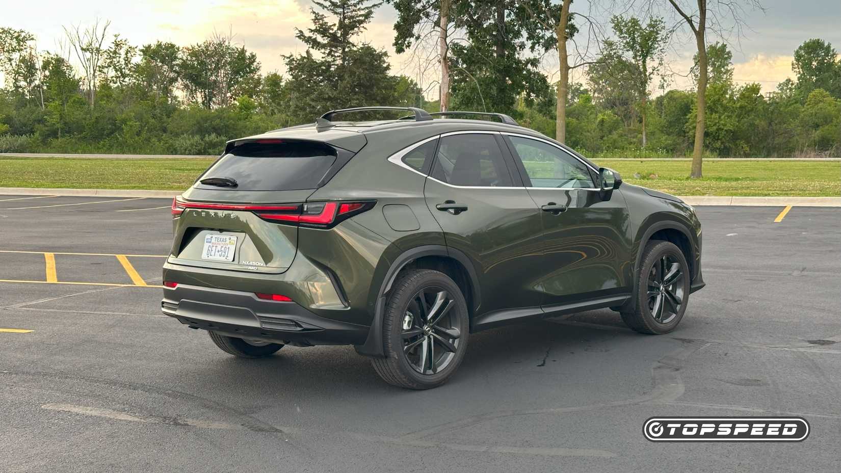 2025 Lexus NX 450h+ Luxury -- Rear Three-Quarter
