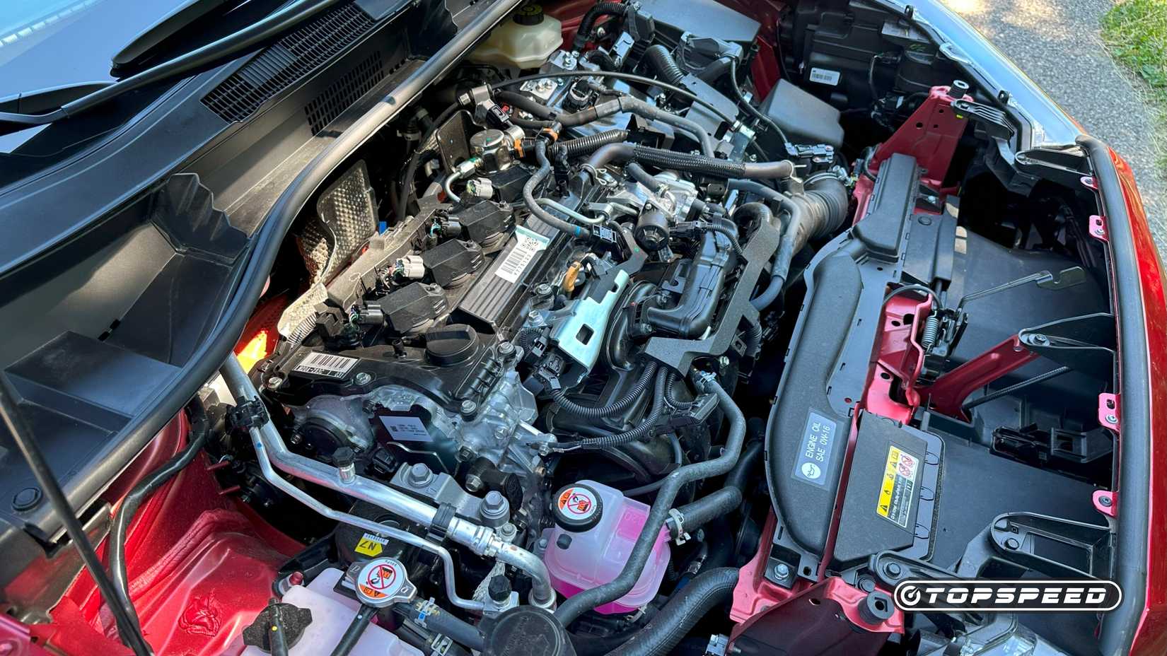 2025 Toyota Corolla Cross Hybrid Nightshade - Motor 04