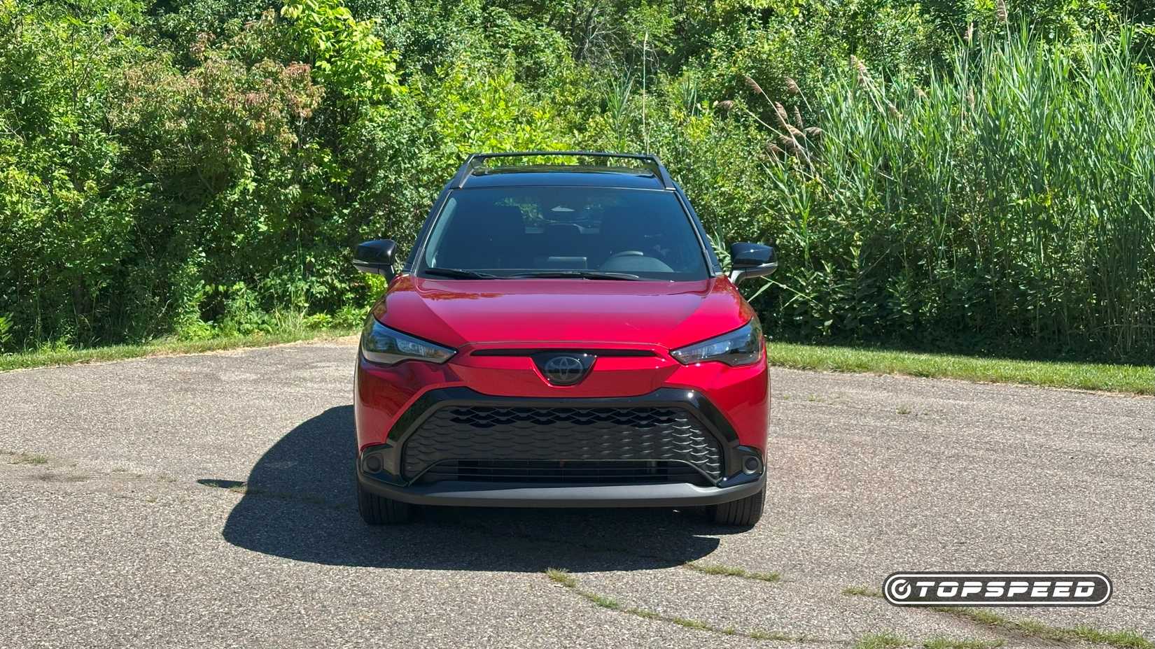 2025 Toyota Corolla Cross Hybrid Nightshade -- Front End 01