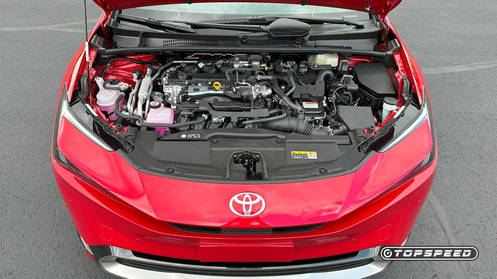 2025 Toyota Prius Plug-In Hybrid XSE -- Engine