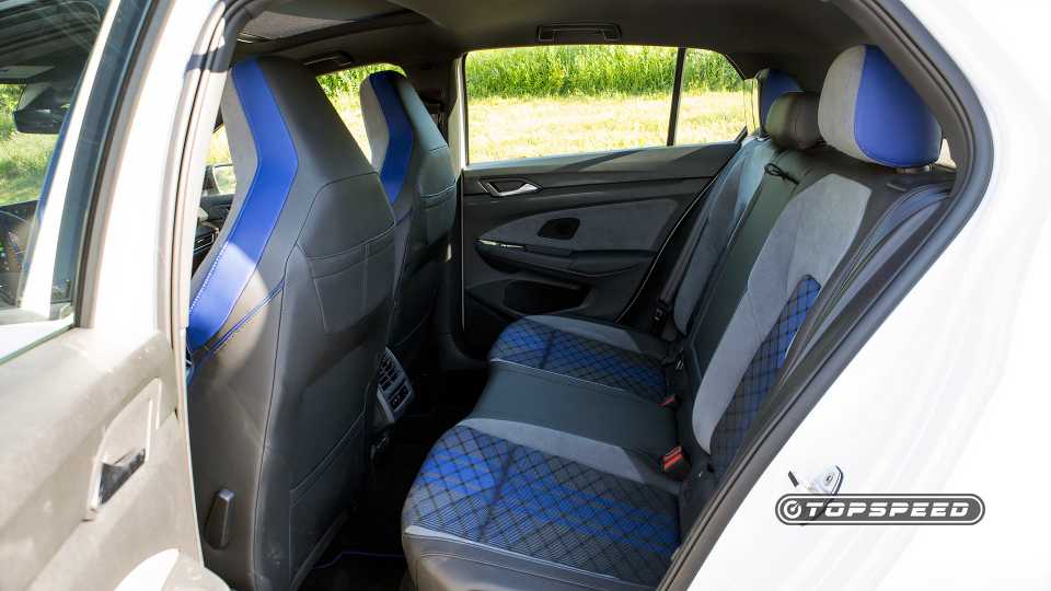 Sisterly Love Could Give Us The Volkswagen Golf R We've Always Deserved