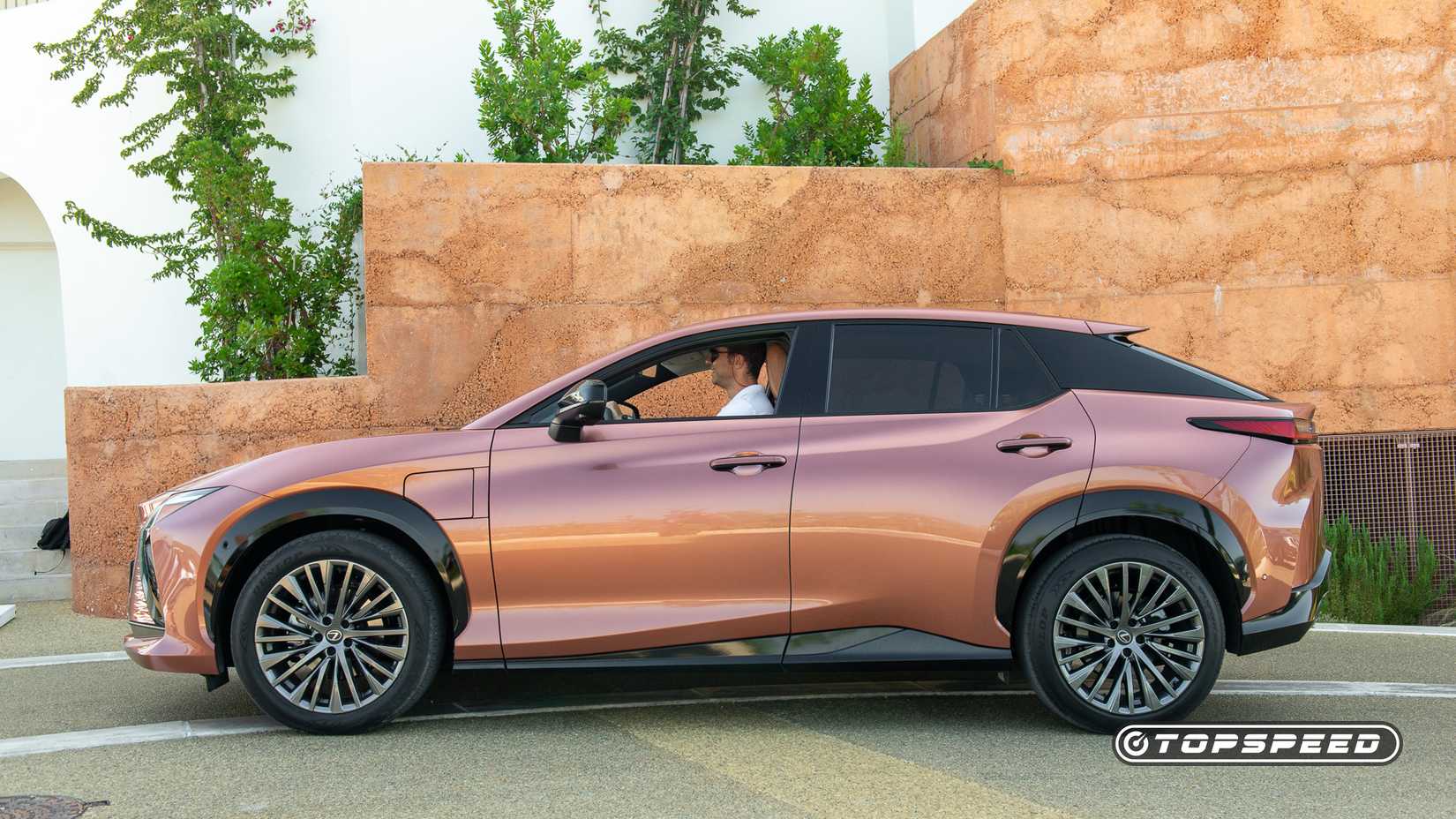 2026 lexus rz 450e side view
