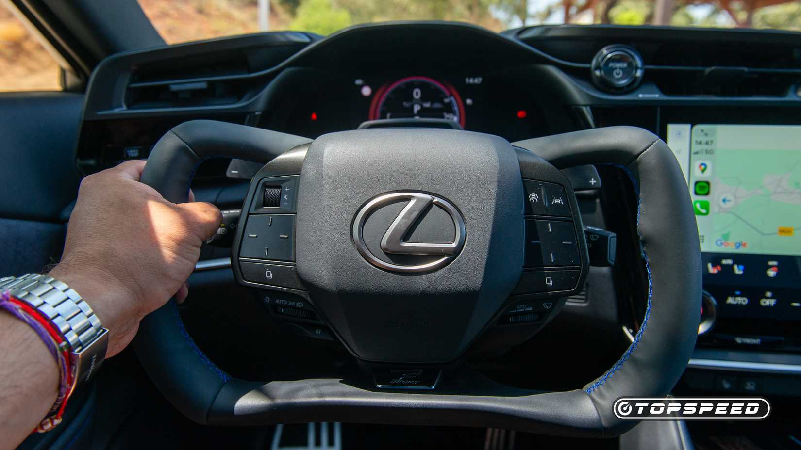 2026 lexus rz 550e f sport awd jugo volante