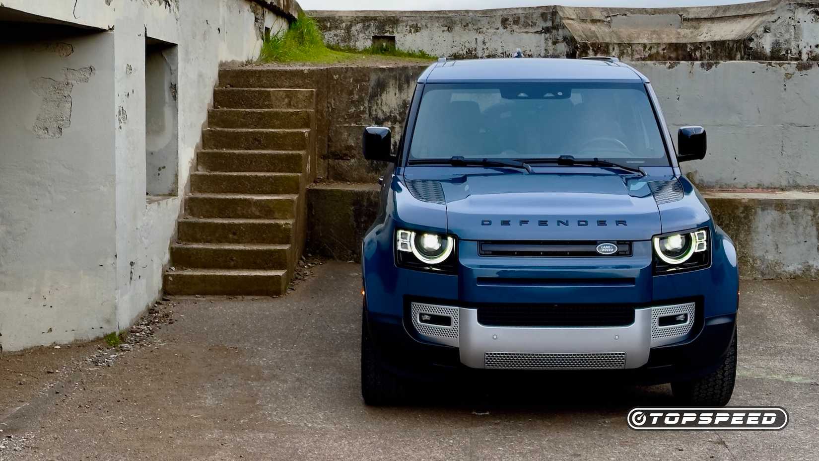 Land Rover Defender 90 Exterior Front