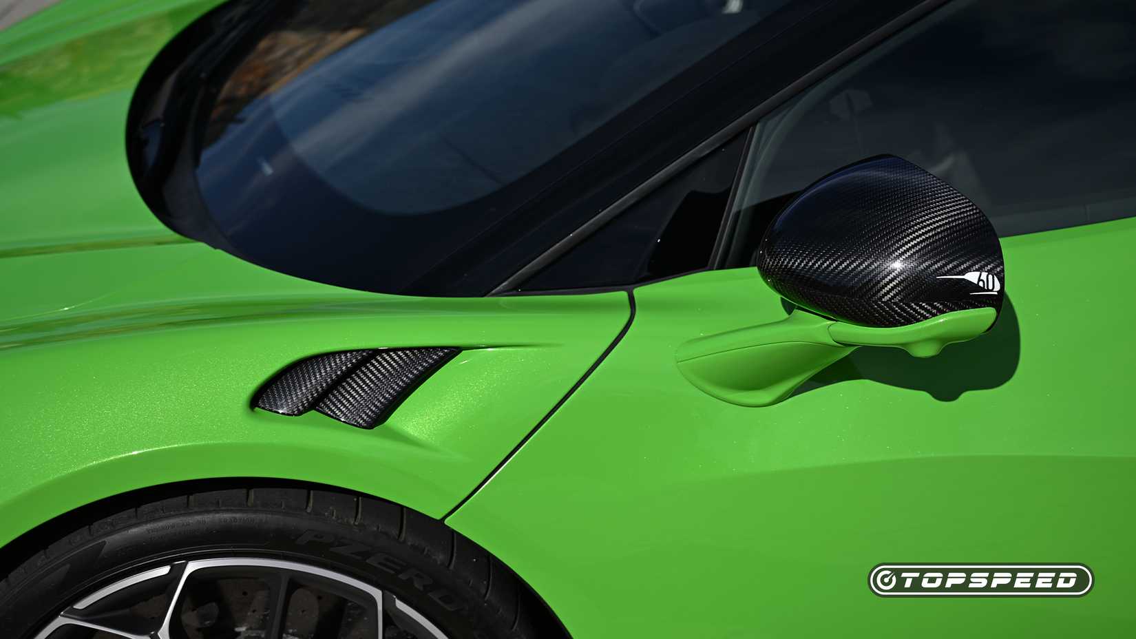 2025 green McLaren Artura detail
