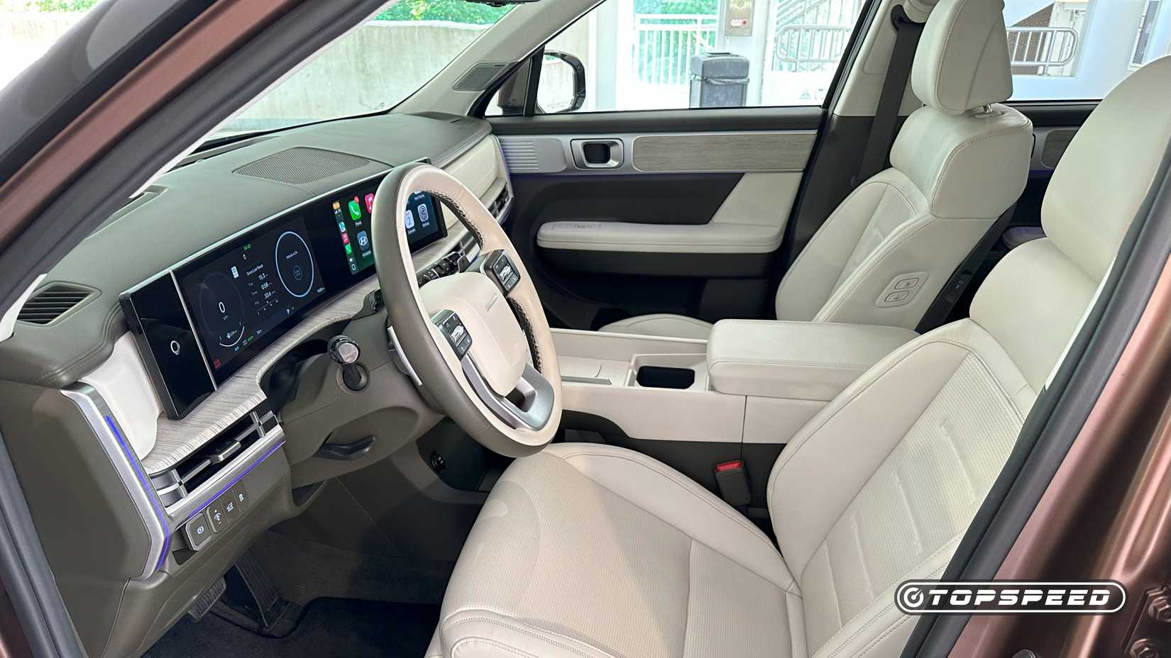 2025 Hyundai Santa Fe Hybrid -- Front Seats