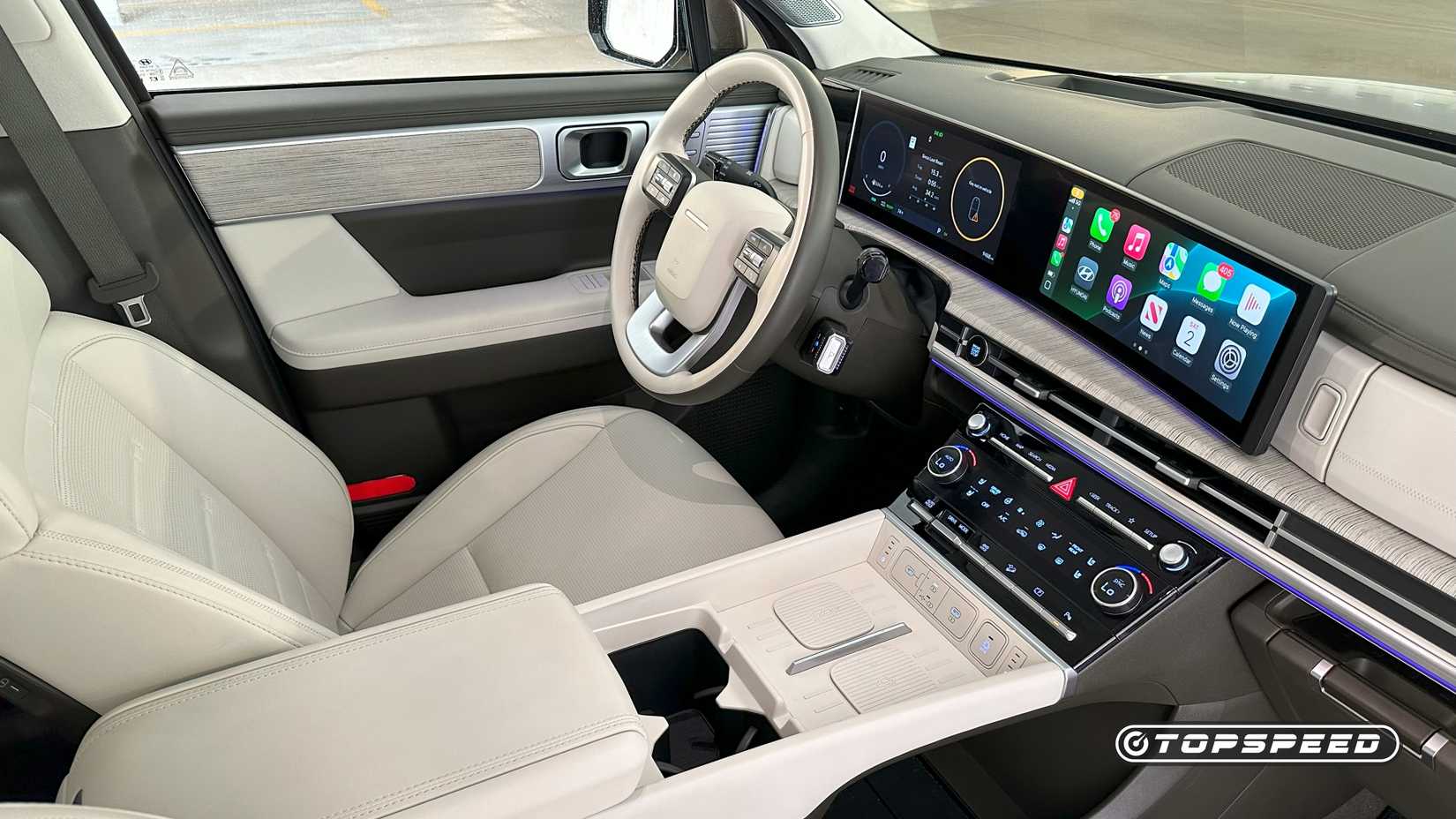 2025 Hyundai Santa Fe Hybrid -- Interior