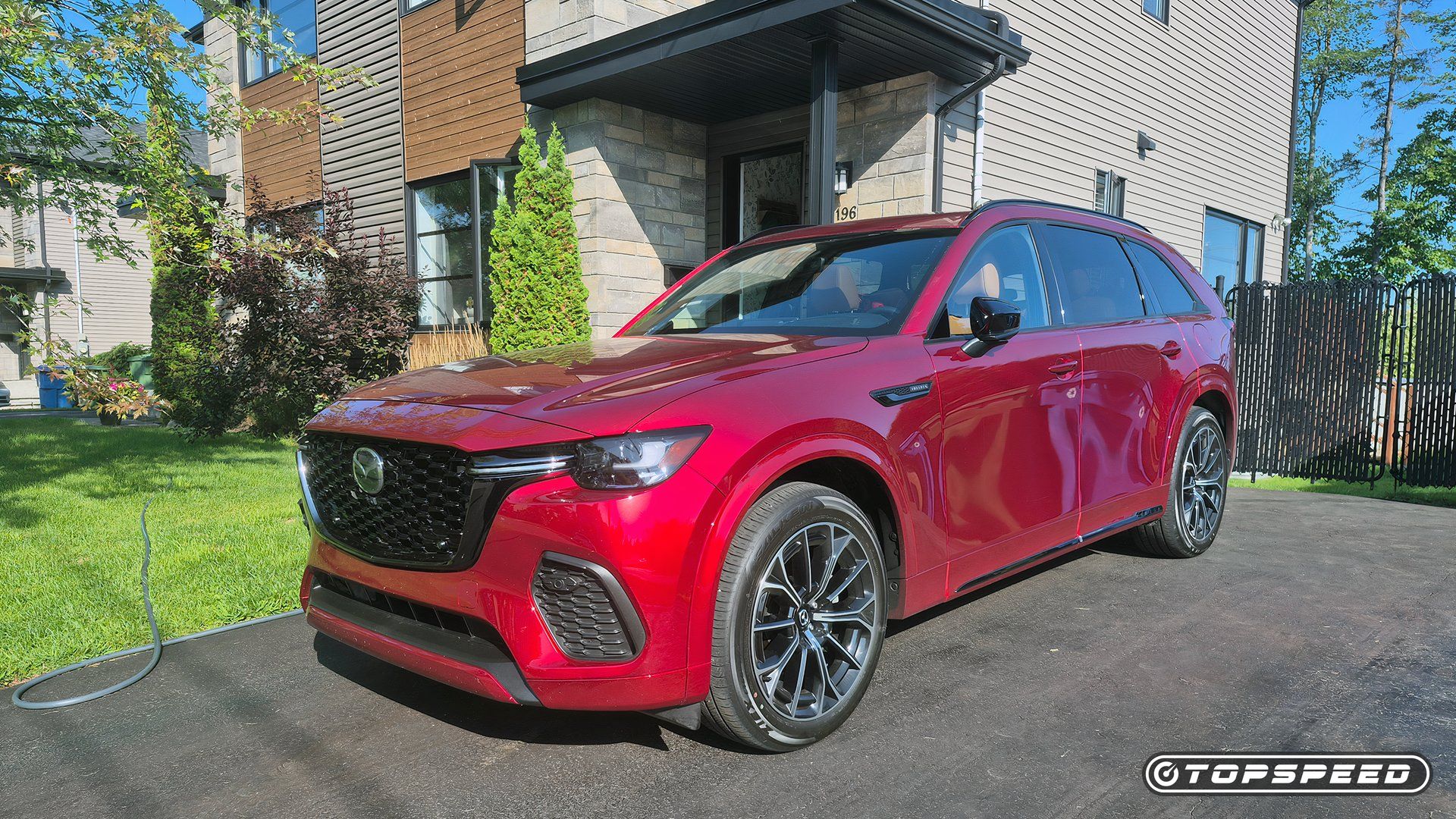 This One Feature Shows Just How Identical The Mazda CX-70 And CX