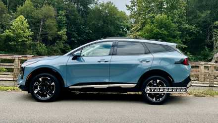 2026 Kia Sportage Hybrid profile