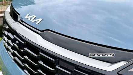2026 Kia Sportage Hybrid front