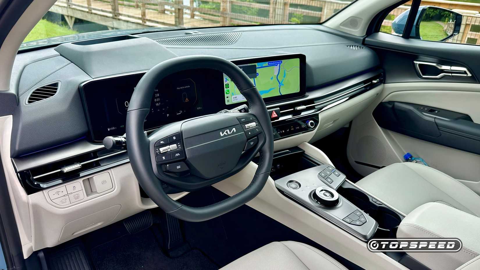 2026 Kia Sportage Hybrid dash
