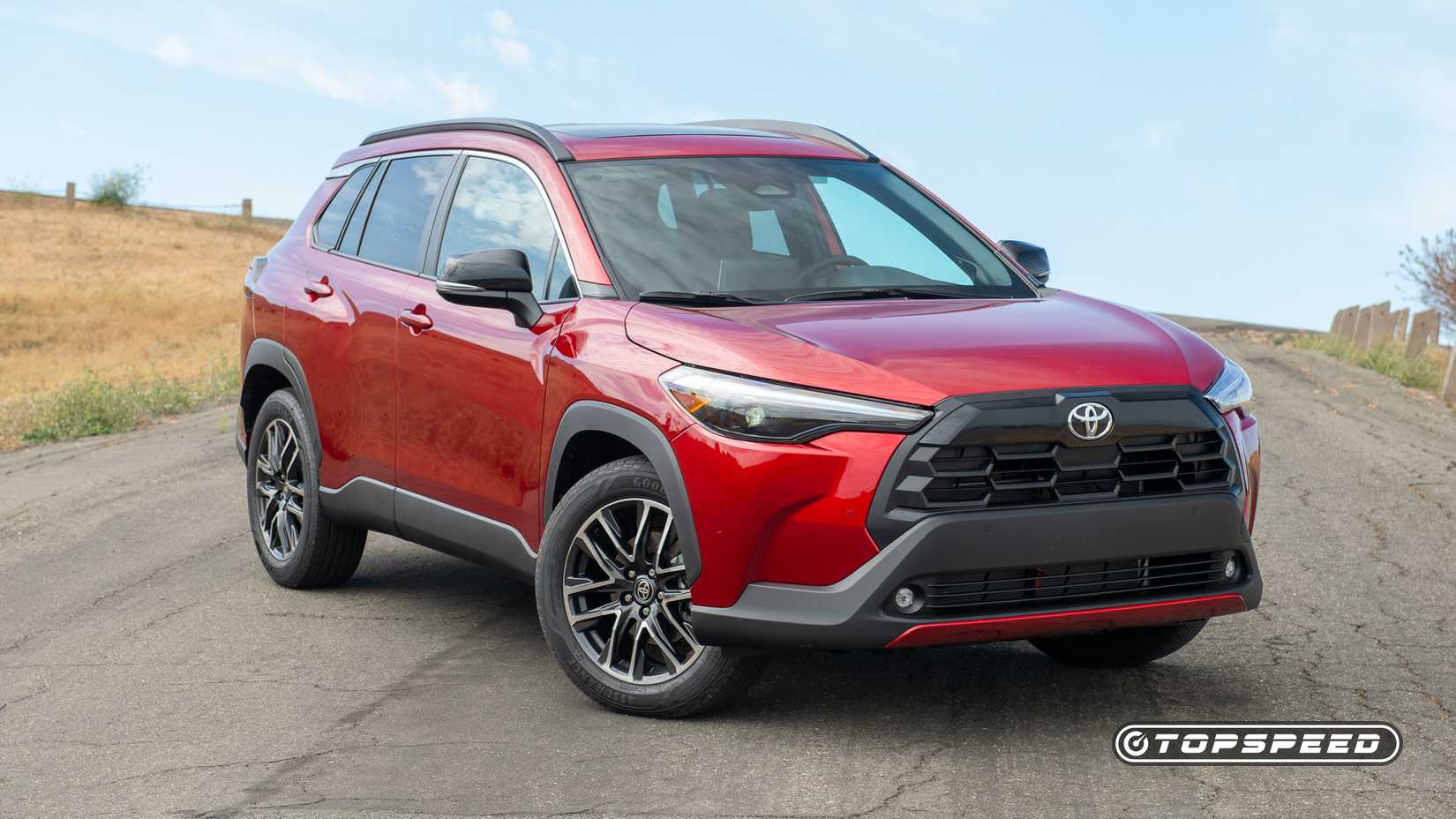 2026 Toyota Corolla Cross gas red-01