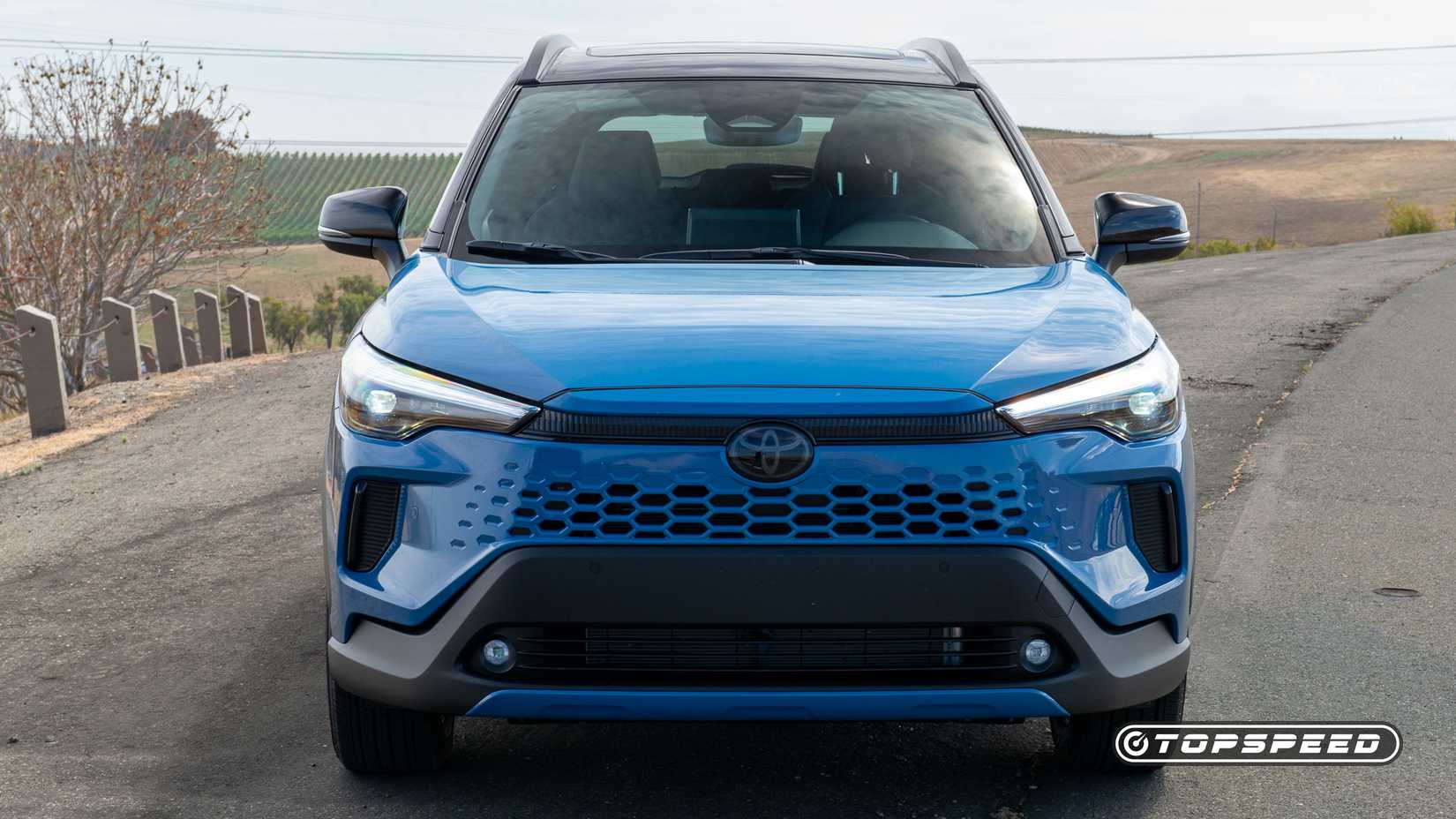 2026 Toyota Corolla Cross hybrid blue-01