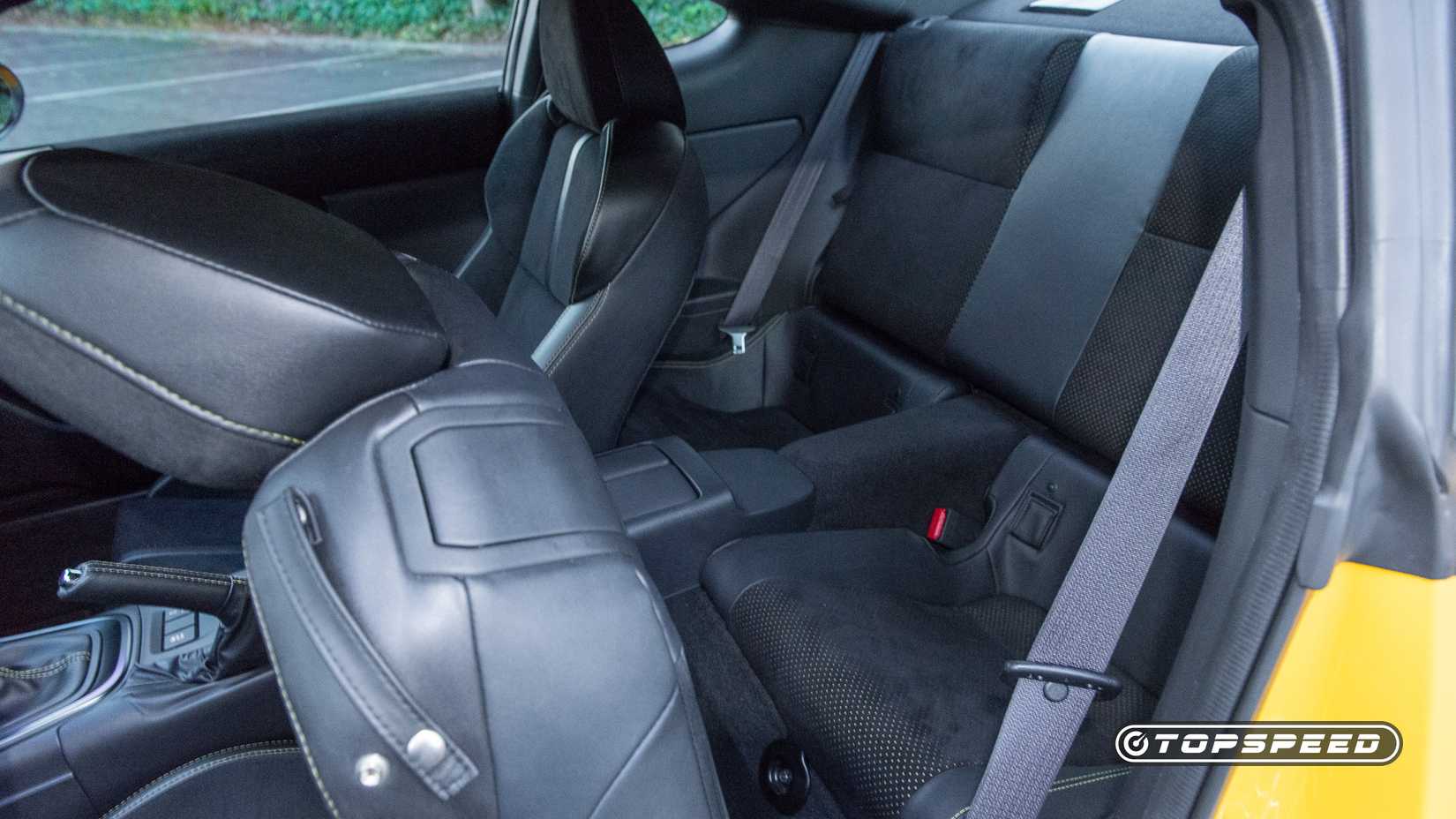 2026 Toyota GR86 Yuzu Edição amarelo -5