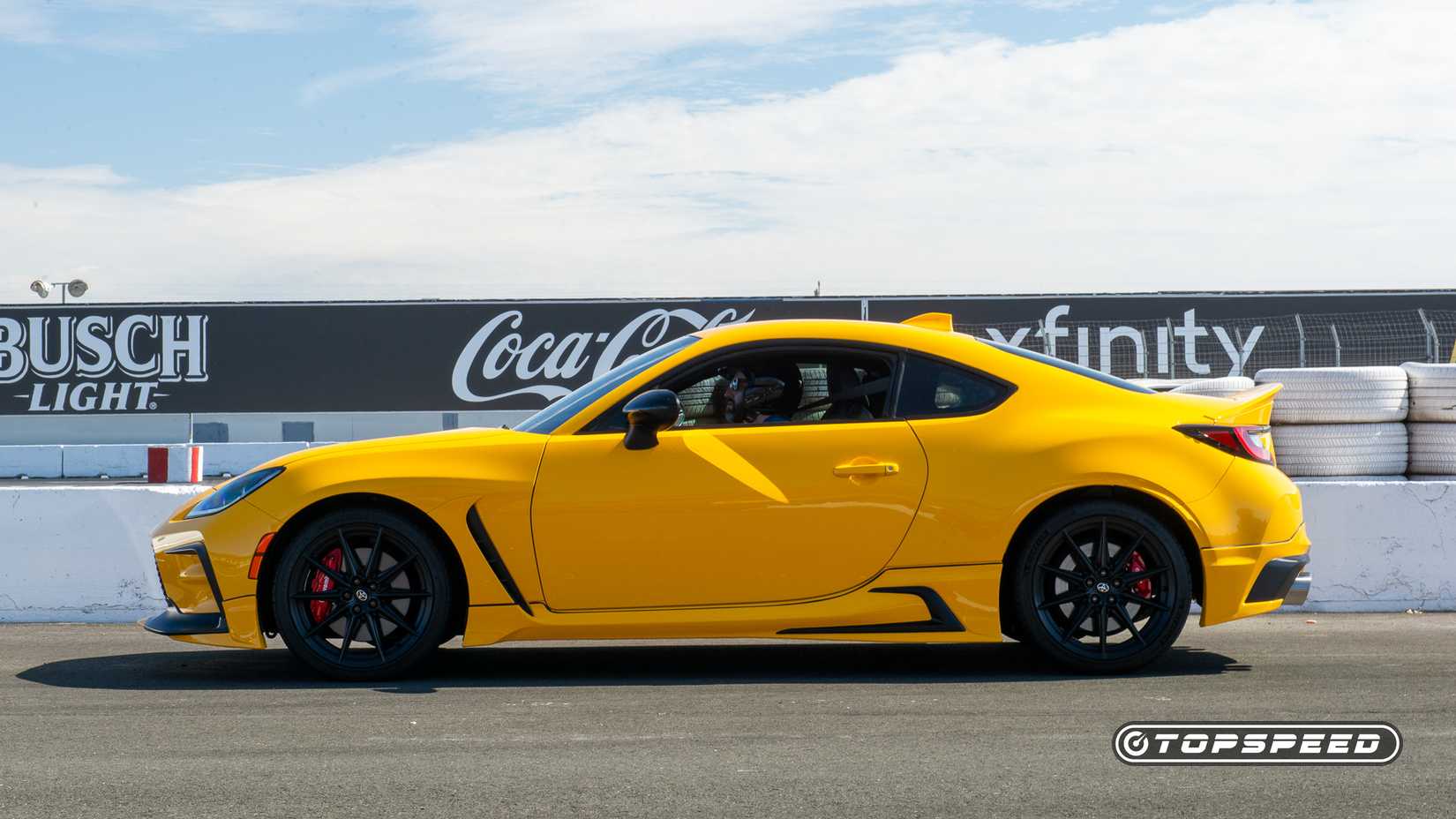 2026 Toyota GR86 Yuzu Edition yellow -9