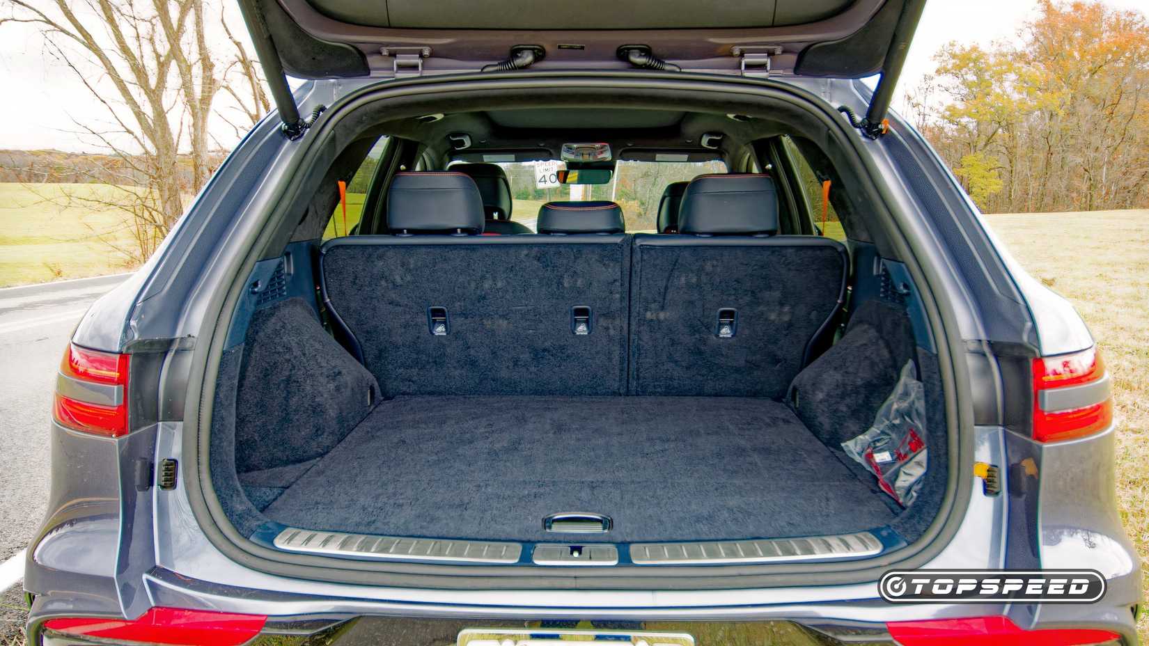 2026 Genesis GV70 8-1