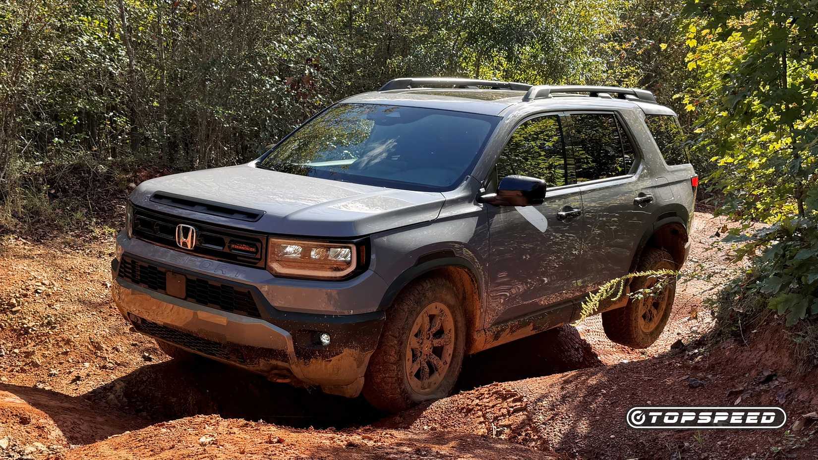 2026 Honda Passport TrailSport front quarter