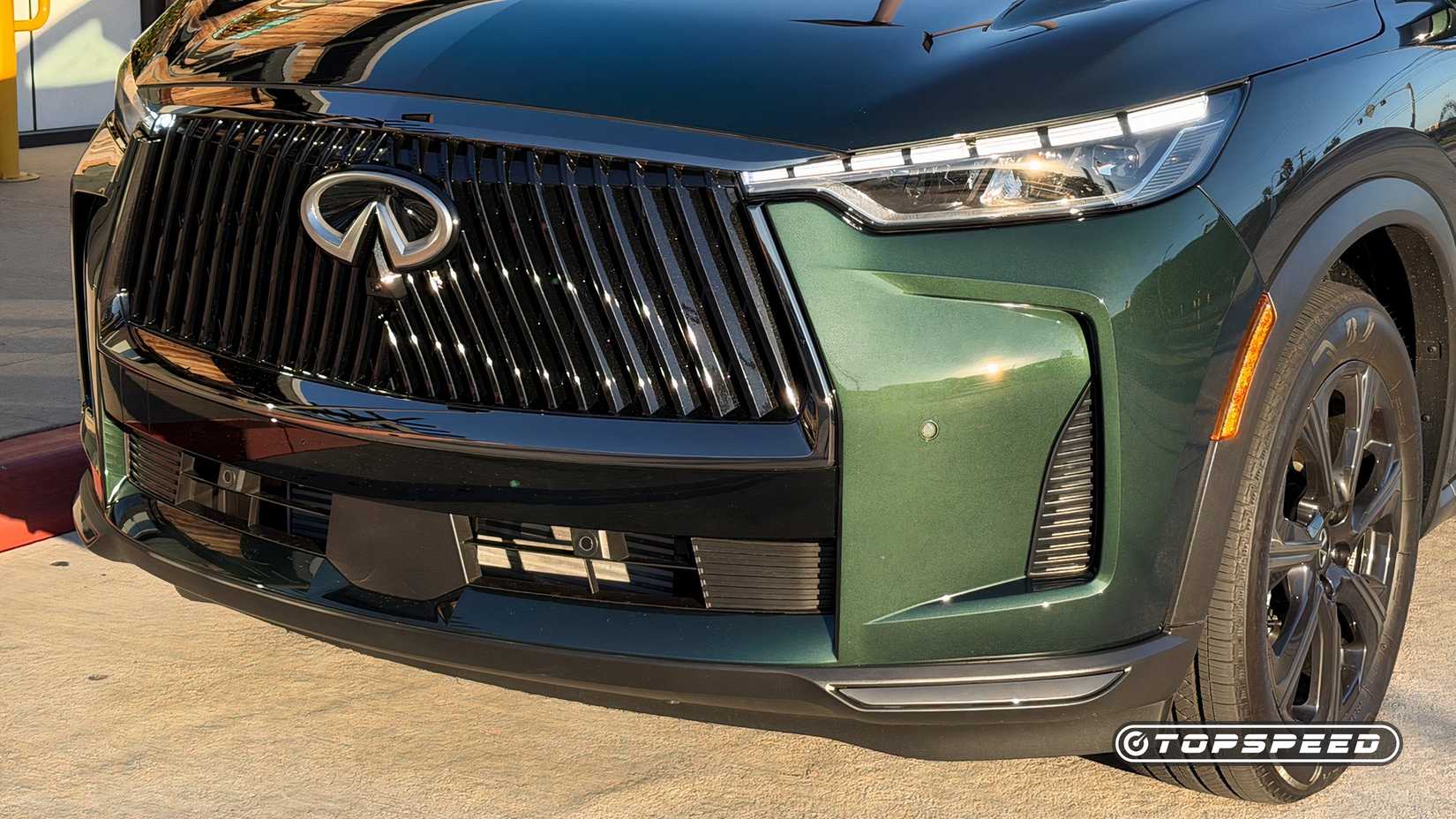 2026 Infiniti QX60 grille