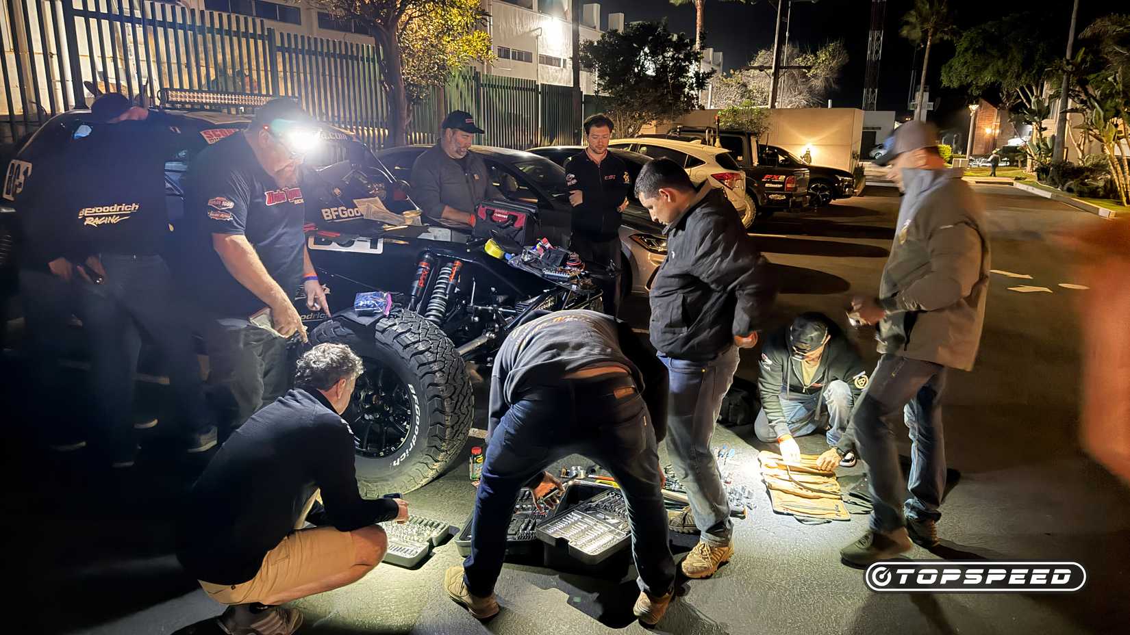 2025 Baja 1000 night crew