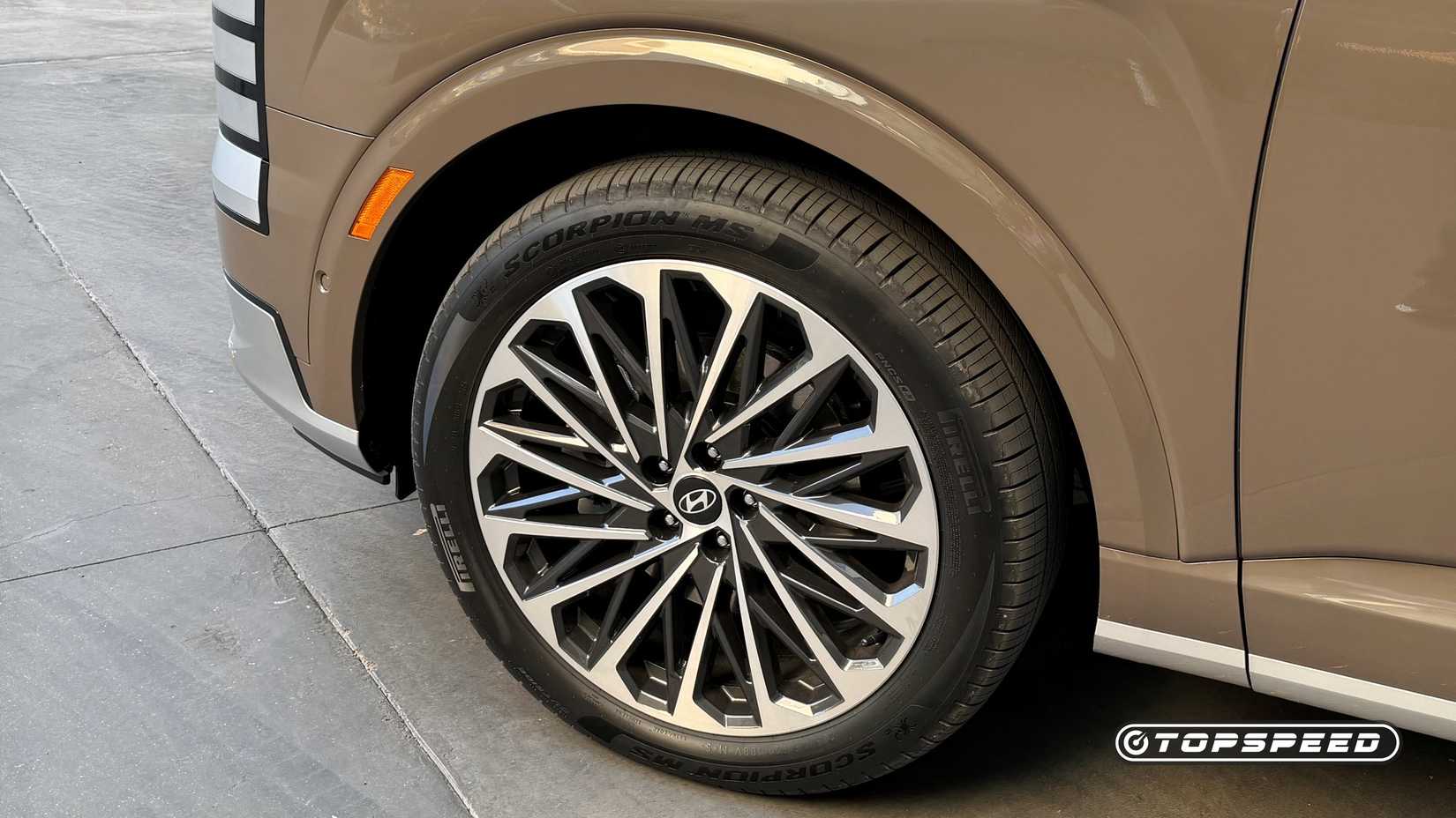 2026 Hyundai Palisade Hybrid wheel