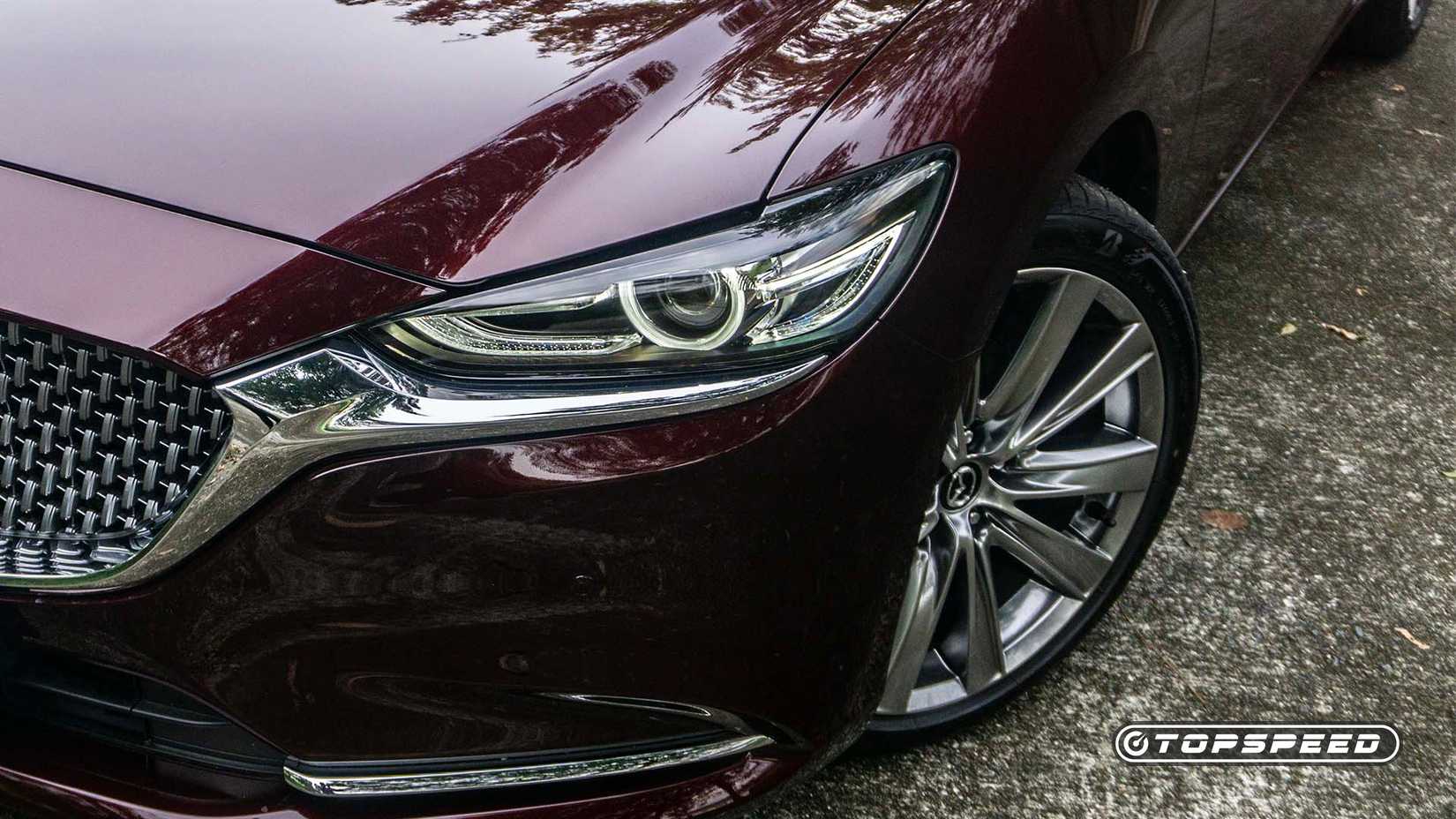 LED headlights of a 2024 Mazda 6 Wagon 20th Anniversary Edition