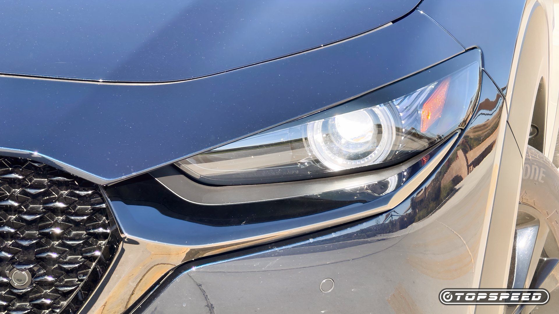 2025 Mazda CX-30 2.5 Turbo Premium Plus exterior - headlight close-up