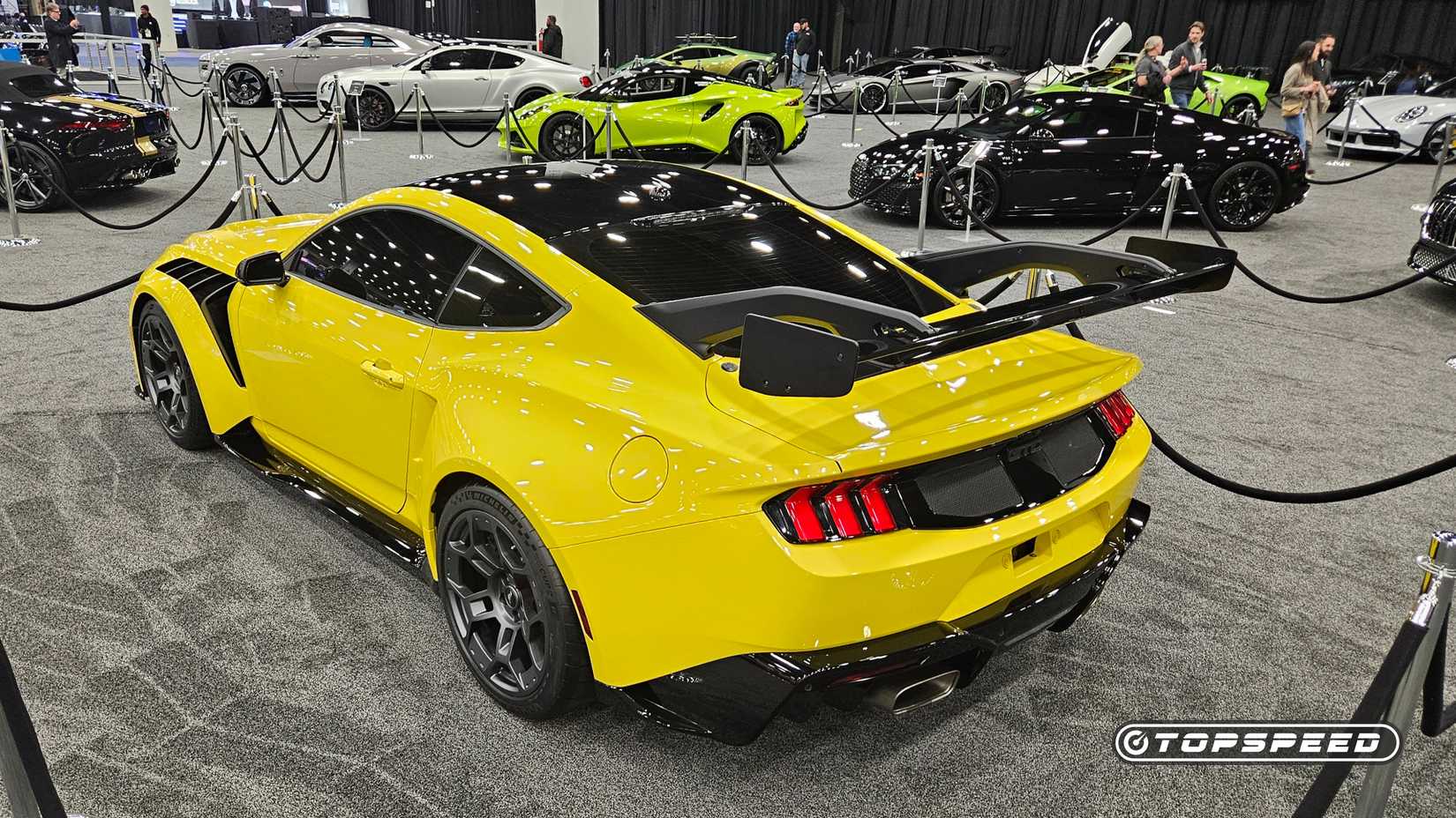 2026-ford-mustang-gtd-traseiro-2026-detautoshow-2