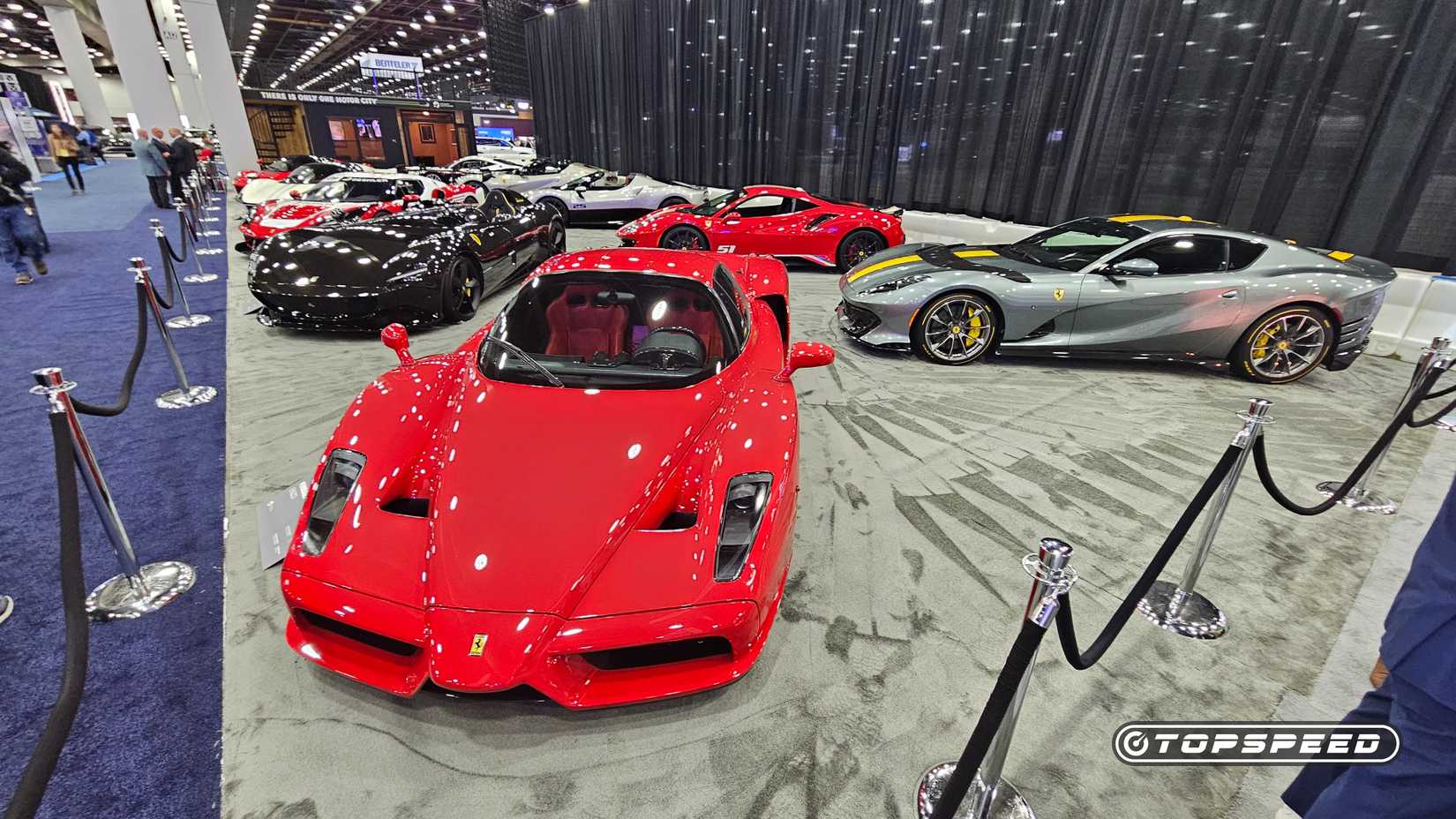 ferrari-enzo-red-2026-detautoshow-2