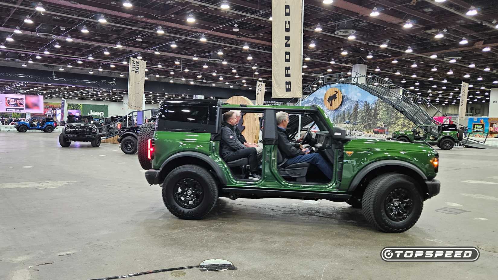 ford-bronco-doorless-test-track-2026-detautoshow-1