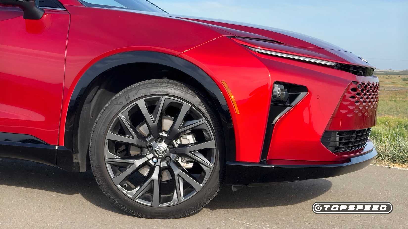 2026 Toyota Crown Signia Limited Exterior Wheel Tire Detail