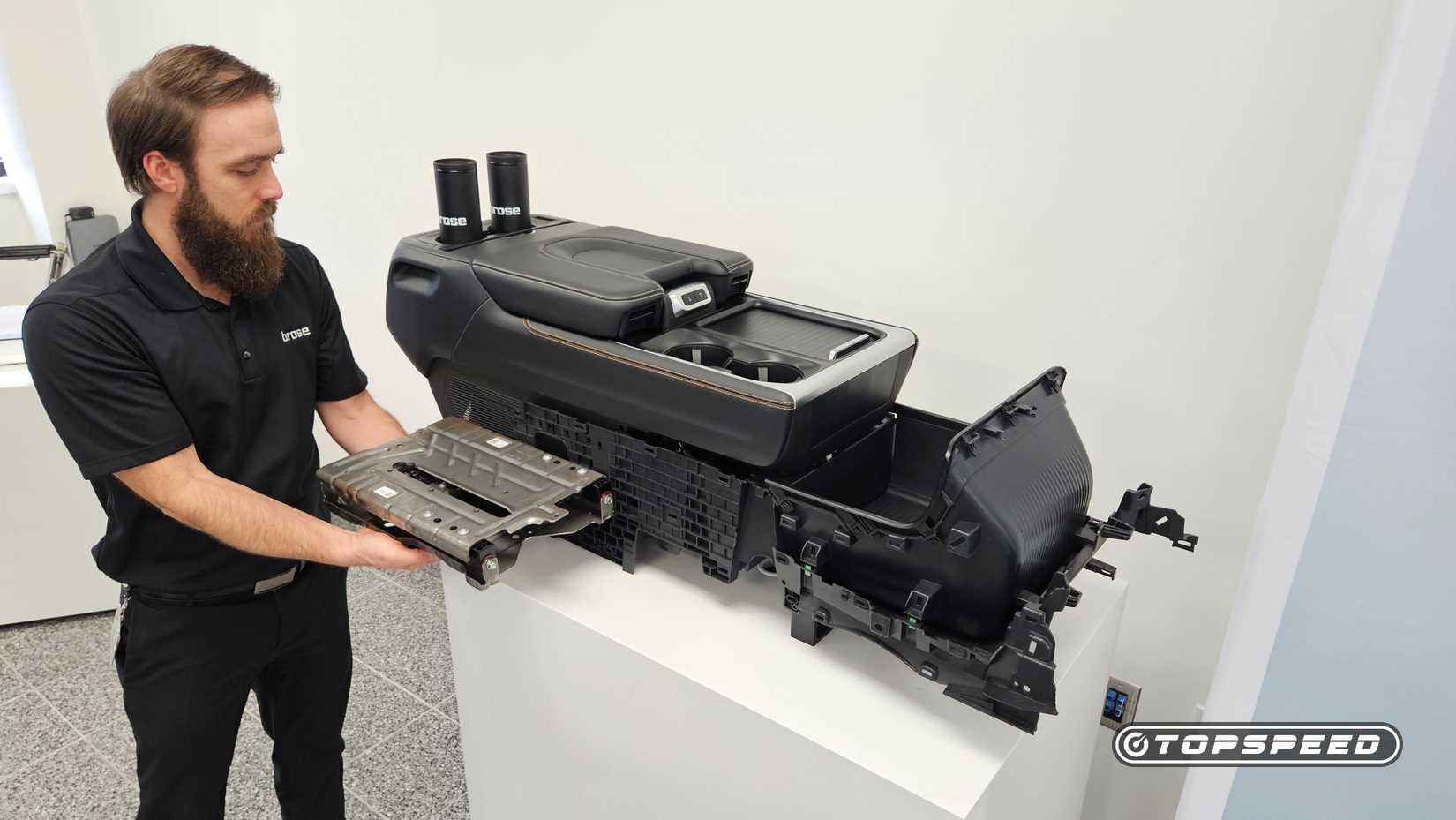 Consola central deslizante Brose