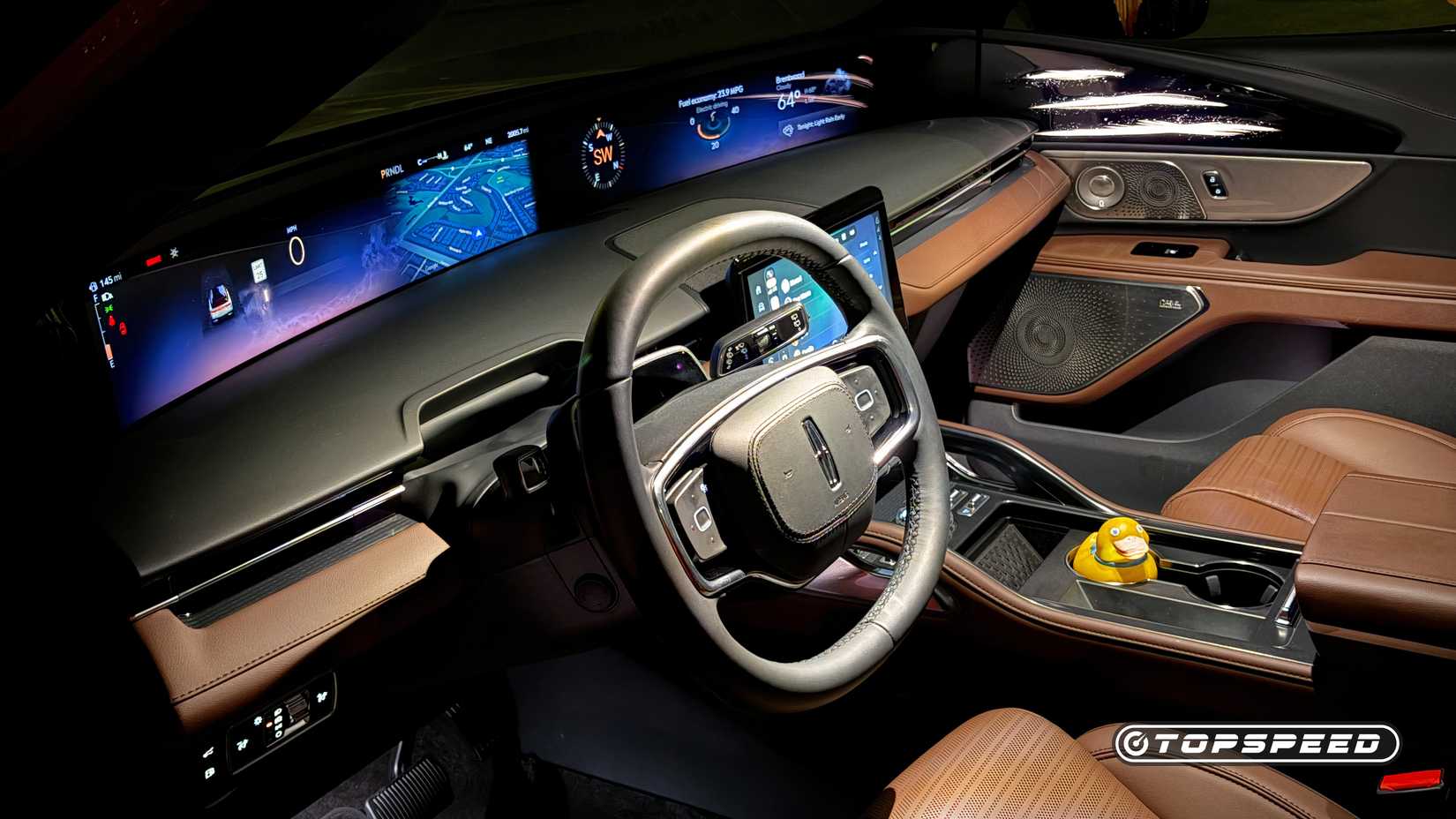 2026 Lincoln Nautilus Hybrid Interior illuminated