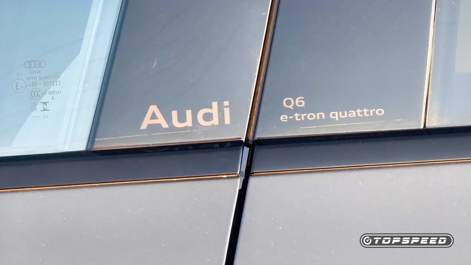 Audi Q6 e-tron quattro exterior b-pillar signature