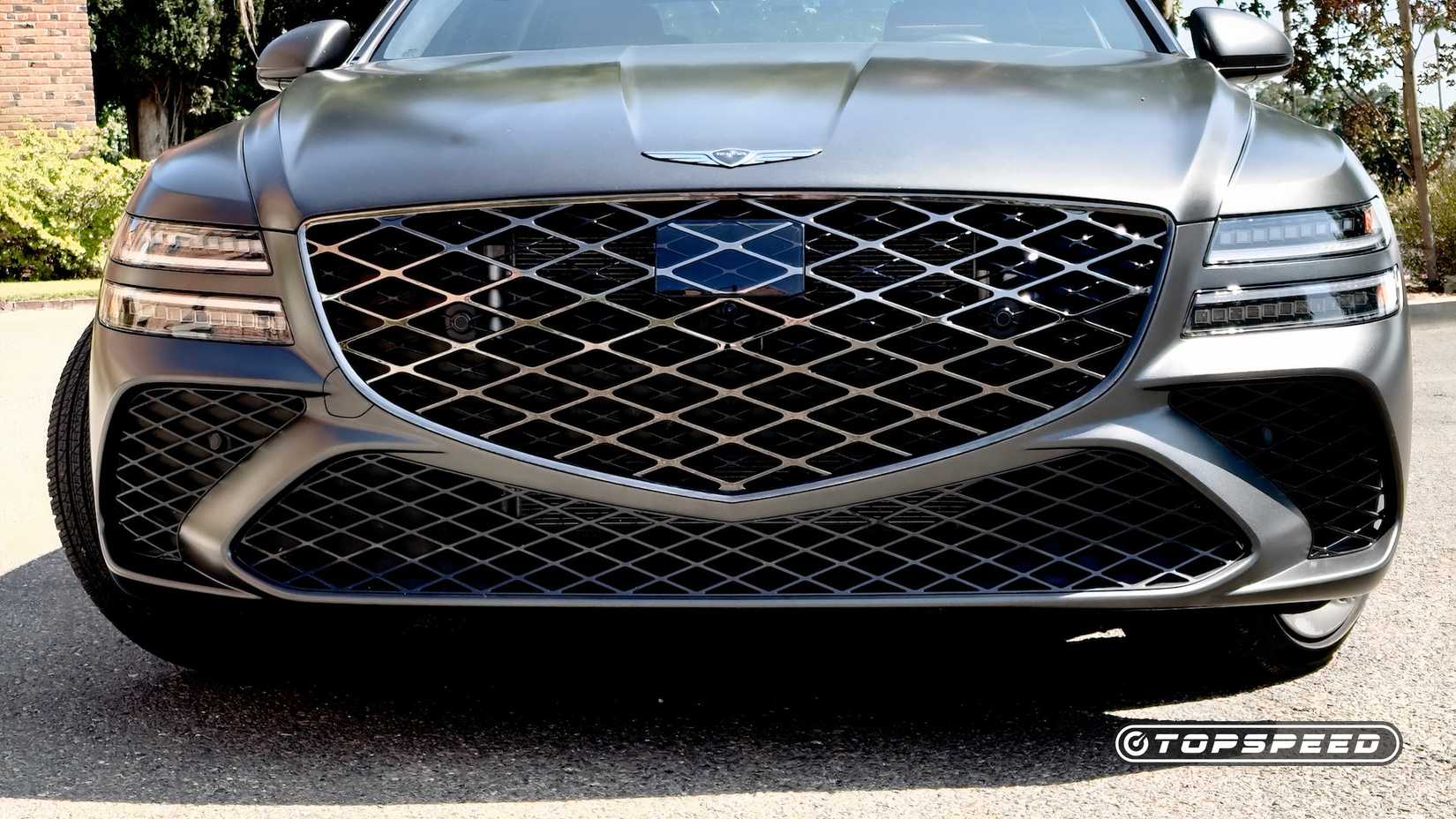 Genesis G80 3.5T AWD Exterior - close-up da grade